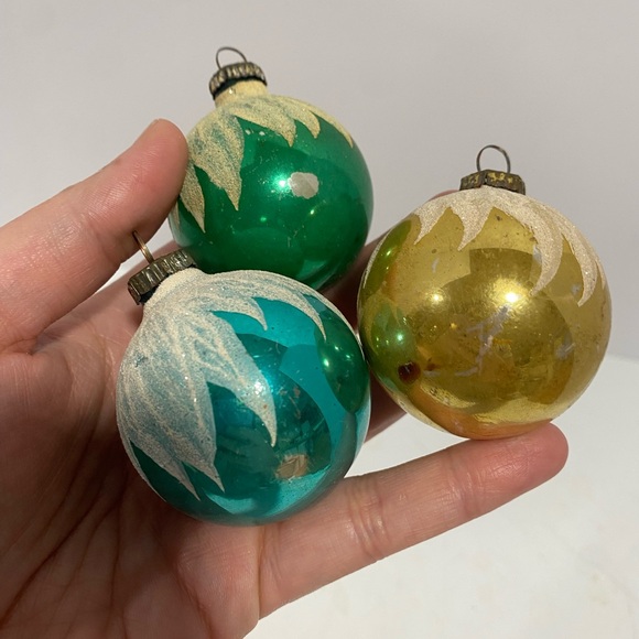 West Germany Vintage Glass Christmas Tree Ornament Bulbs Ball Mica Snowcap - Picture 3 of 9